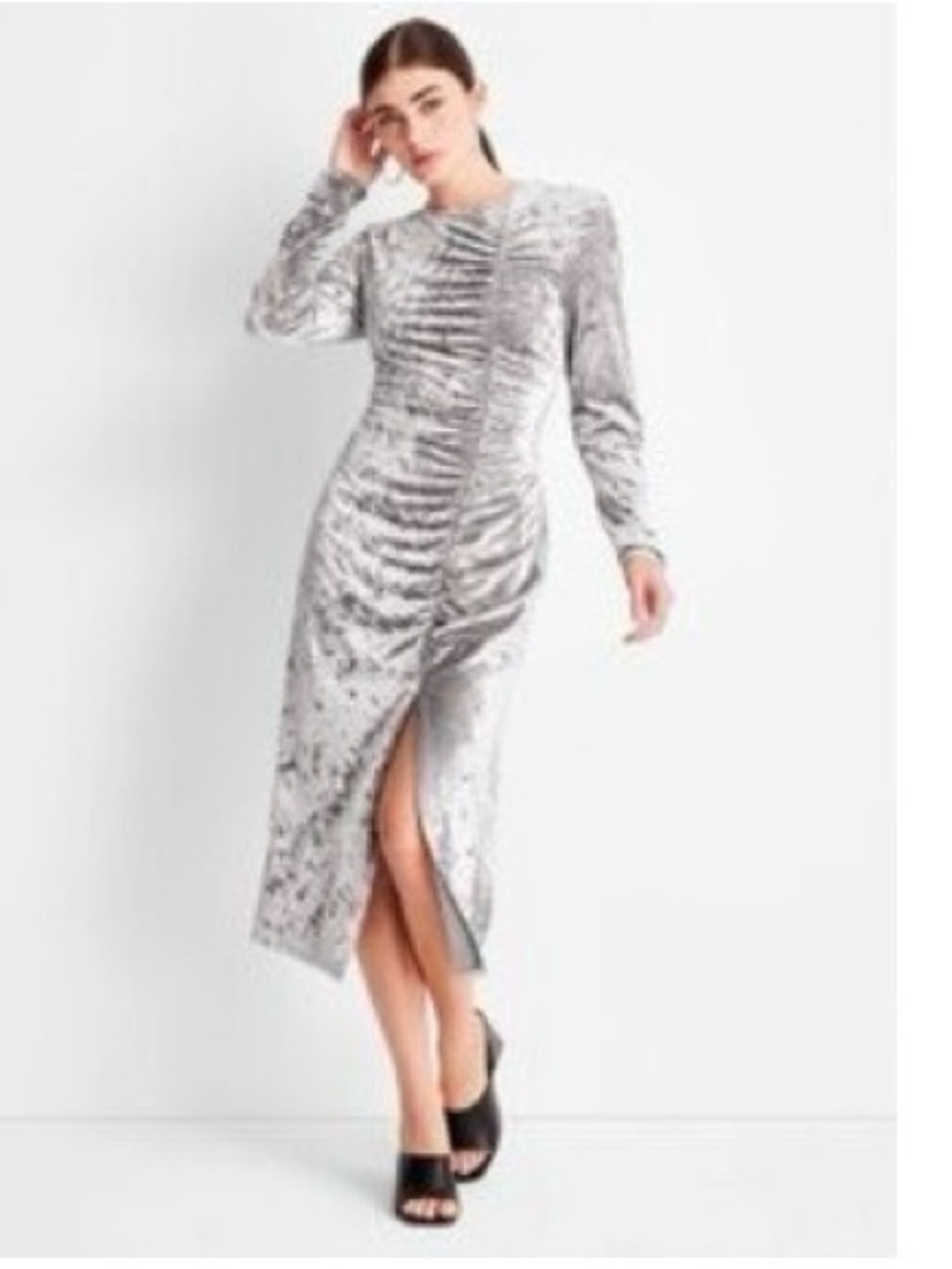 Women’s Silver Velvet Ruched Long-Sleeve Dress